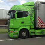 Vrachtwagen belettering